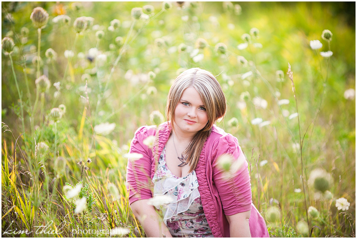 beautiful senior portrait posing by kim thiel photography