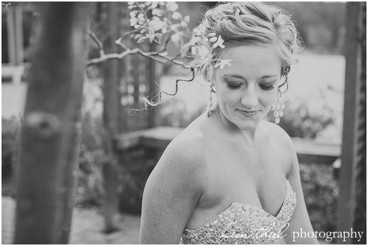 appleton-north-senior-prom-2013_peaches-dresses_kim-thiel_22