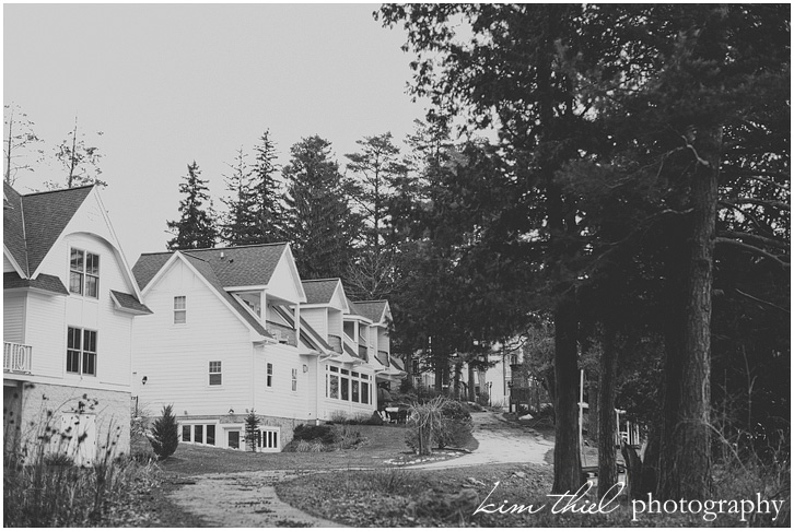 wisconsin-wedding-photographer_winter-wedding_victorian-village_02