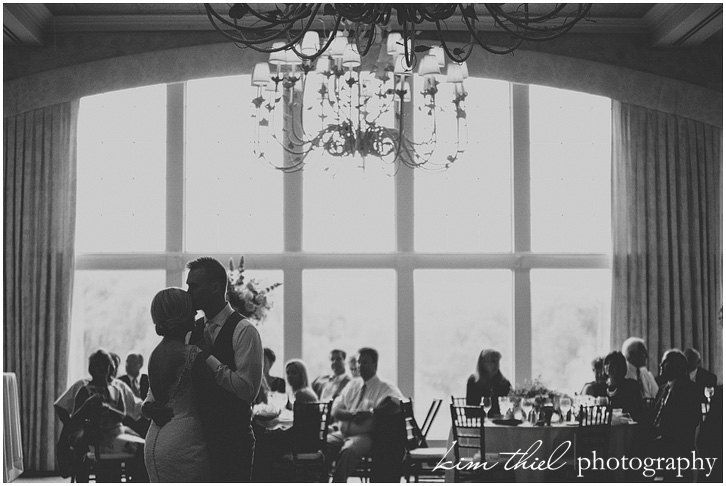 72_oneida-golf-county-club-first-dance-backlight_kim-thiel