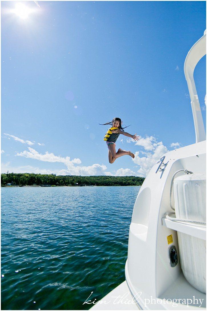 40_door-county-swimming-lifestyle-family-photographer-kim-thiel