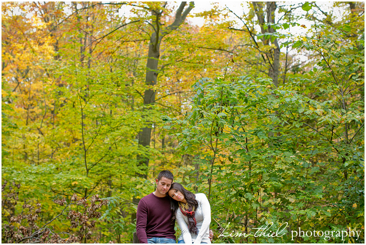 wisconsin-wedding-photographer_kim-thiel_fall-engagement11