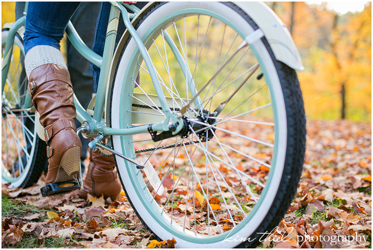 wisconsin-playful-engagement-photographer_09