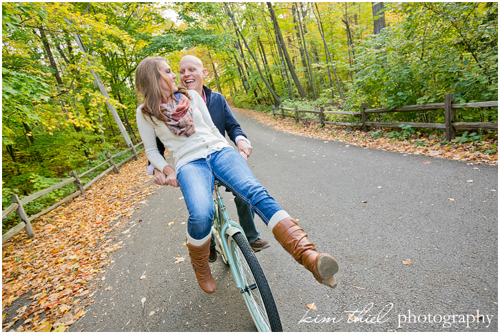 wisconsin-playful-engagement-photographer_16