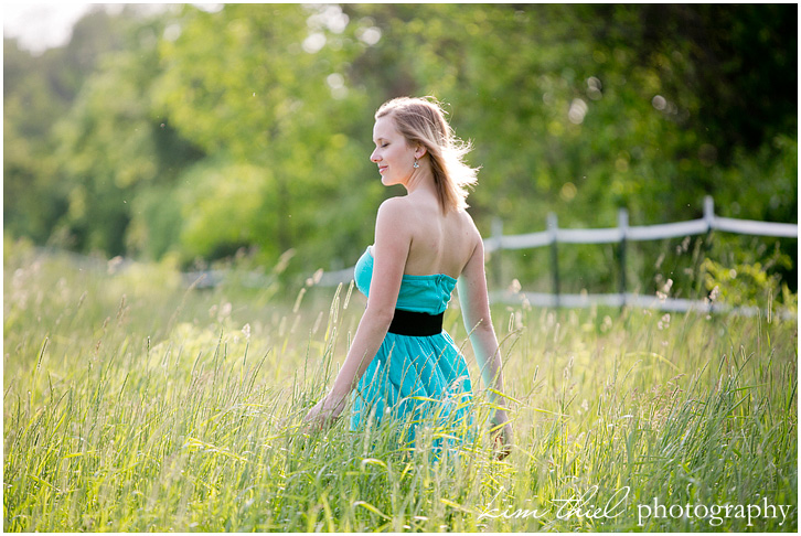 16_unique-senior-photo_kim-thiel_appleton-wi