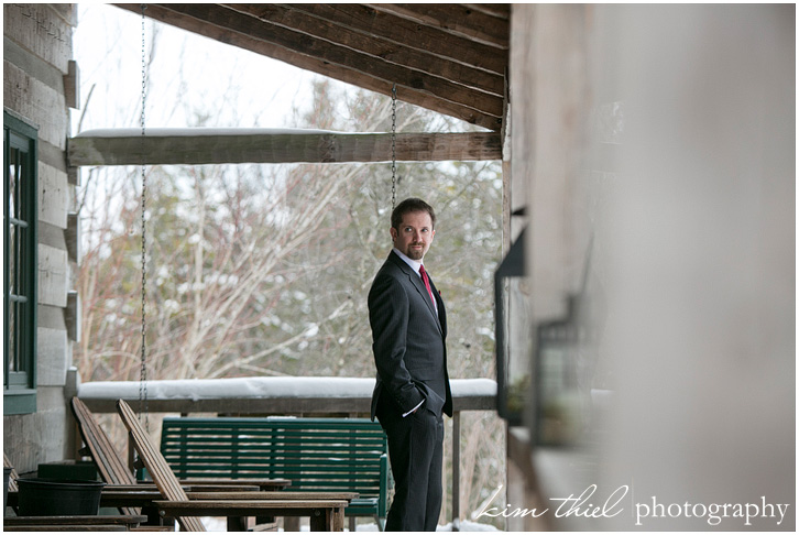 door-county-winter-cabin-wedding_044