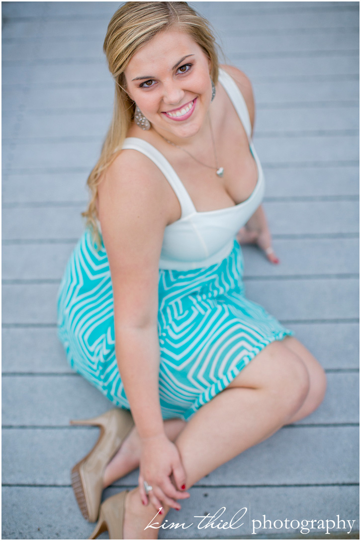 11_outdoor_senior-pictures_kim-thiel-photography_appleton-wi