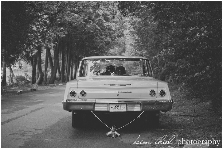 042_door-county-wedding-photographer-rustic-barn