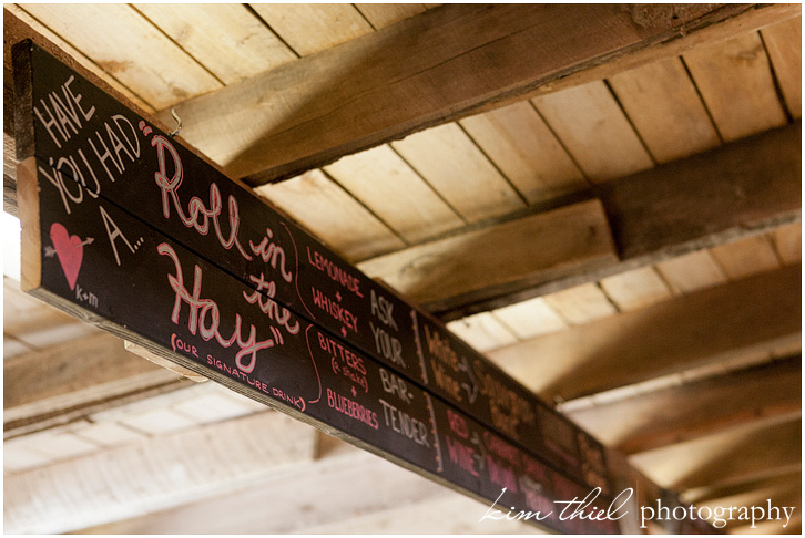 113_door-county-wedding-photographer-rustic-barn