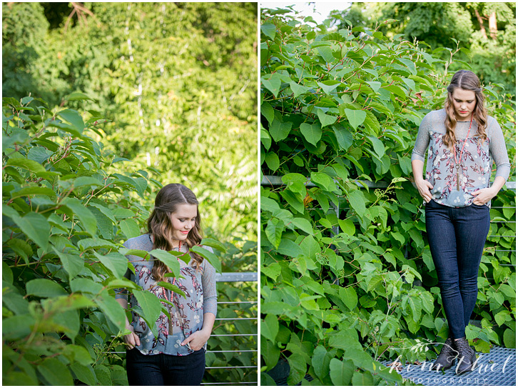 17_Kim_Thiel_Photography_Wisconsin_Senior_Portraits_Downtown_Fashion