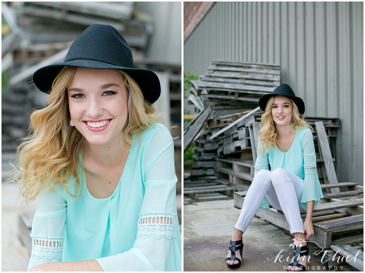 19_Kim_Thiel_Photography_Wisconsin_Senior_Portraits_fashion_flirty