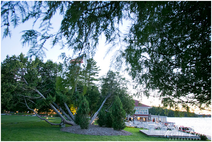 74_Kim_Thiel_Photography_Door_County_Gordon_Lodge_Wedding