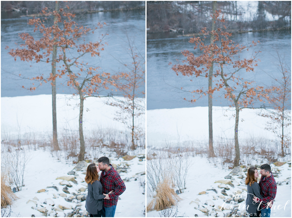 02-Kim-Thiel-Photography-Snowy-Engagement