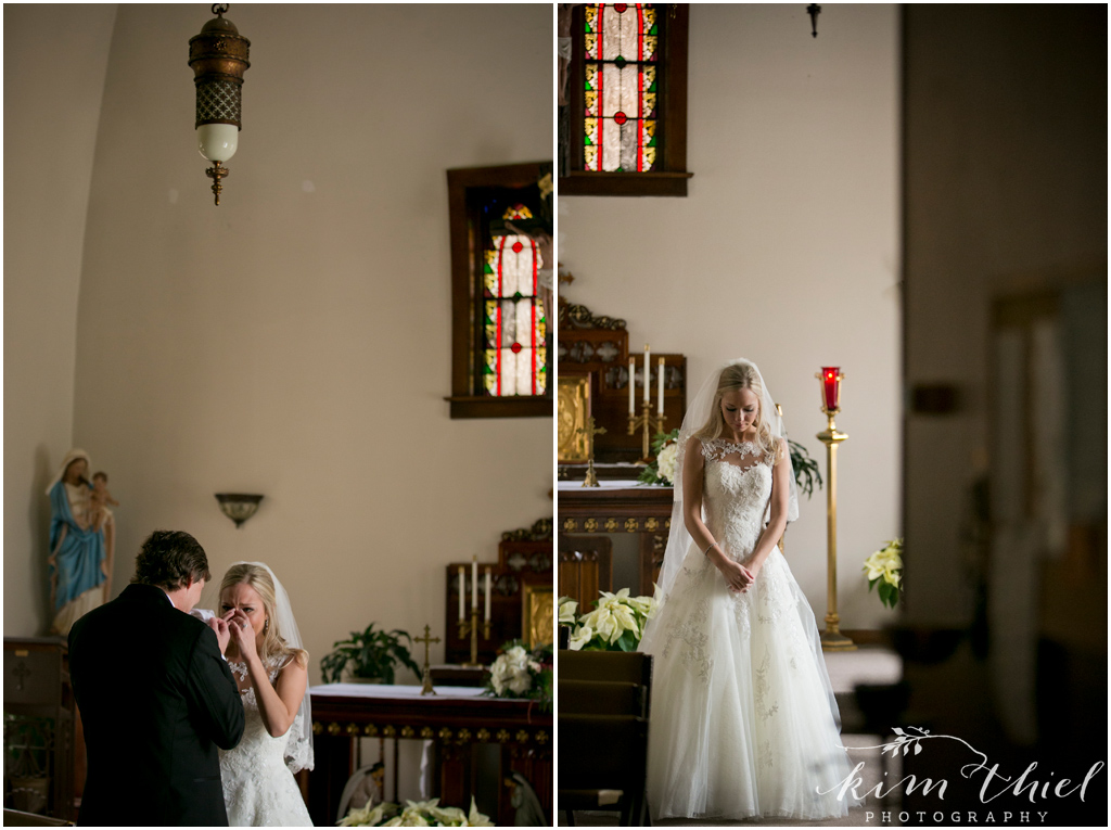 22-Kim-Thiel-Photography-Wisconsin-Winter-Wedding