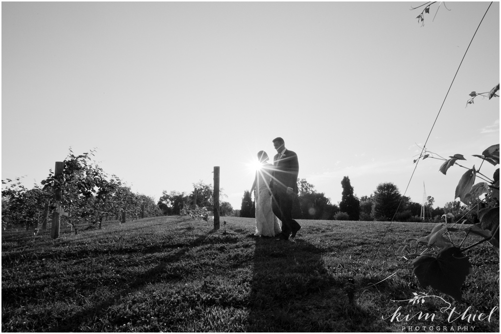Kim-Thiel-Photography_Givens-Farm-Wedding-Hortonville-Wisconsin-45