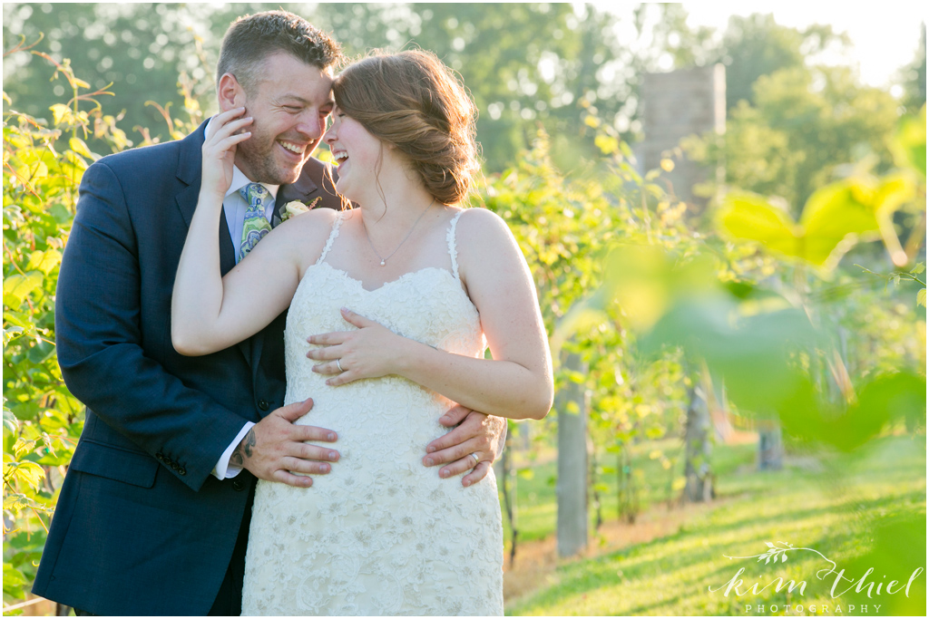 Kim-Thiel-Photography_Givens-Farm-Wedding-Hortonville-Wisconsin-47