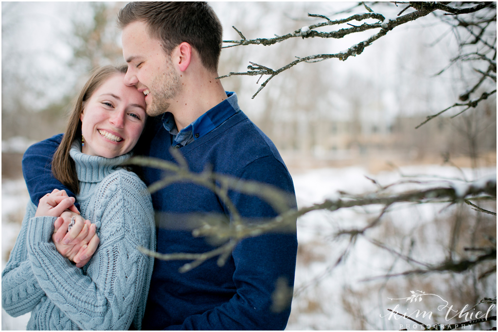 Kim-Thiel-Photography-Wisconsin-Winter-Engagement-Session-03