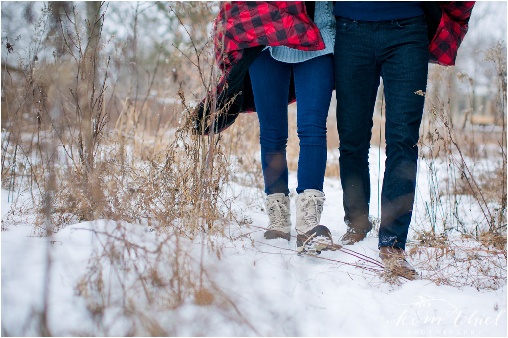Kim-Thiel-Photography-Wisconsin-Winter-Engagement-Session-10