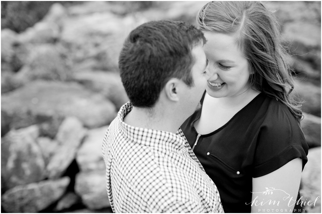 Kim-Thiel-Photography-Wisconsin-Fall-Engagement-06