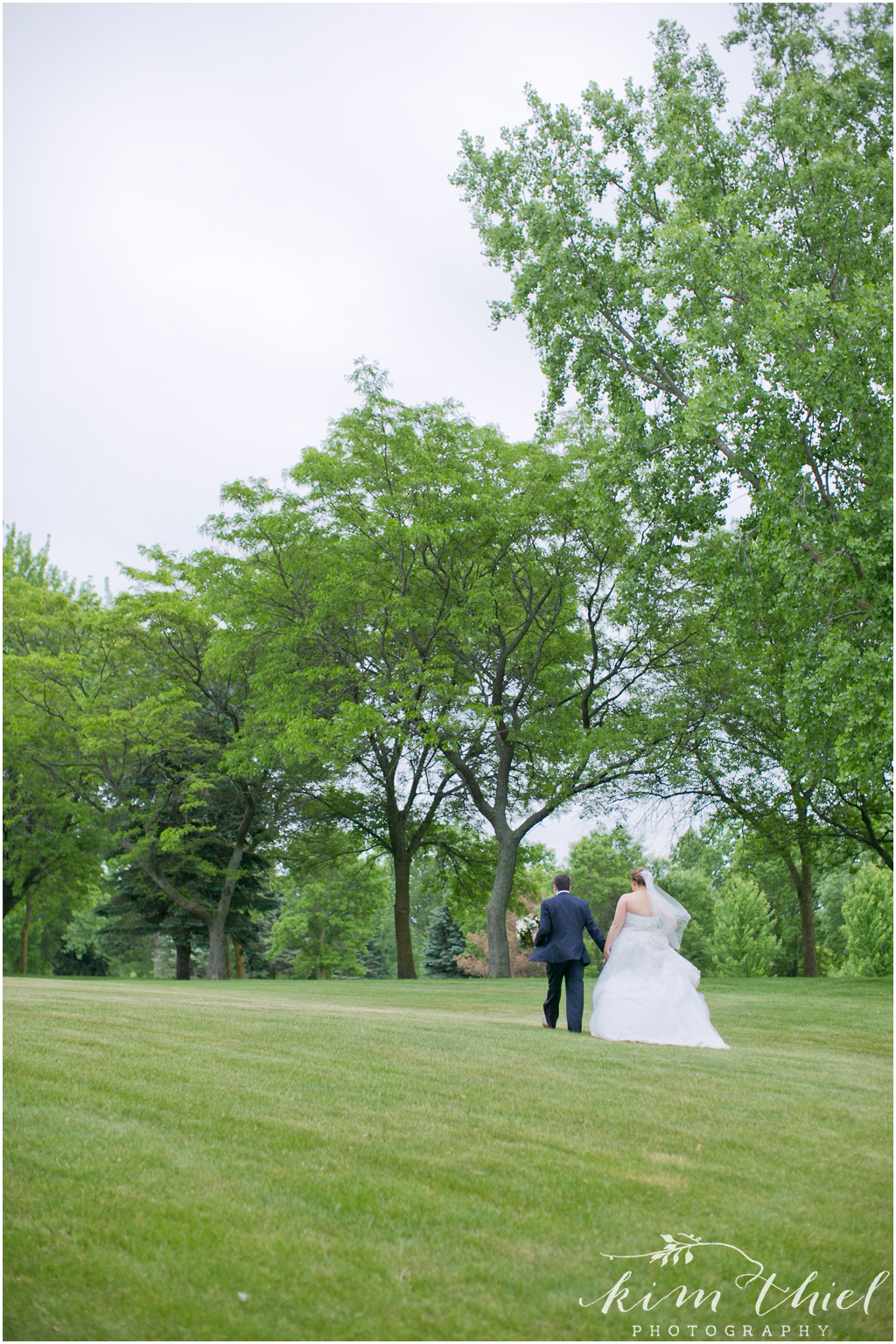 Kim-Thiel-Photography-Joyful-Wisconsin-Wedding-33