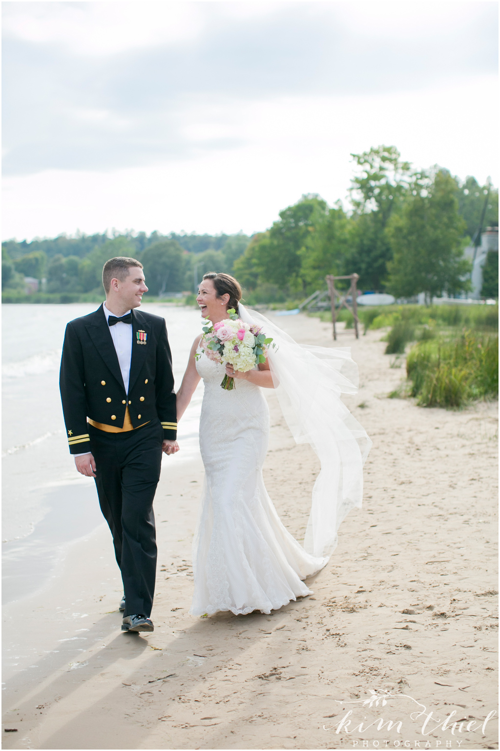 Kim-Thiel-Photography-Private-Door-County-Beach-Wedding-56